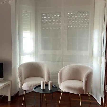 Casa Del Faro De Con Vistas * Ajo